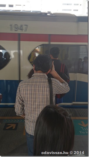 12169548385_bfb640710f_b